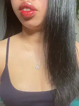 Snapshot of Rose-babyx chatting on 07-28-26, 02:40 Rose-babyx online show from 07-28-26, 02:40