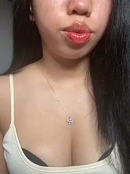Snapshot of Rose-babyx chatting on 07-30-26, 02:10 Rose-babyx online show from 07-30-26, 02:10