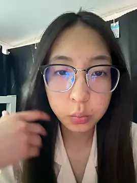 xiaobaimao6 online show from 04-25-26, 06:16