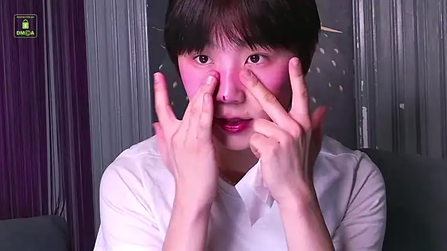 HeejinWang online show from 03-04-26, 04:18