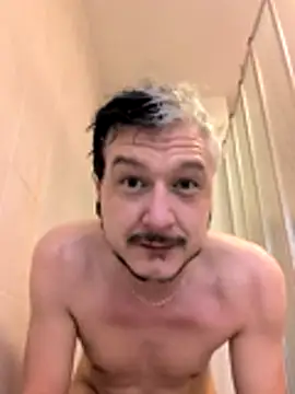 Snapshot of cruiserpup chatting on 11-22-25, 08:57 cruiserpup online show from 11-22-25, 08:57