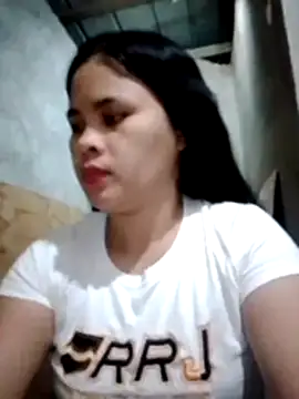 Snapshot of sweet_bella16 chatting on 10-21-25, 01:12 sweet bella16 online show from 10-21-25, 01:12