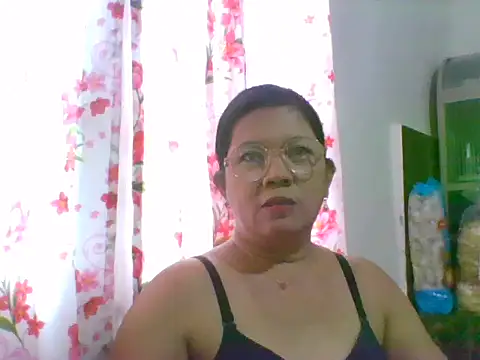 asian bhebs1 online show from 10-17-25, 12:01