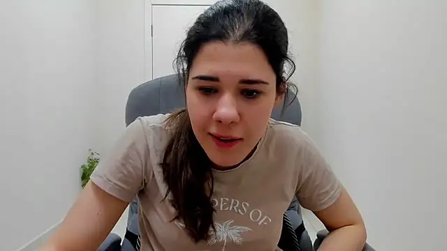 Joannia online show from 03-06-26, 09:06