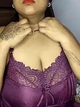 Snapshot of Chubby_bhabhi_ chatting on 01-11-26, 02:22 Chubby bhabhi online show from 01-11-26, 02:22