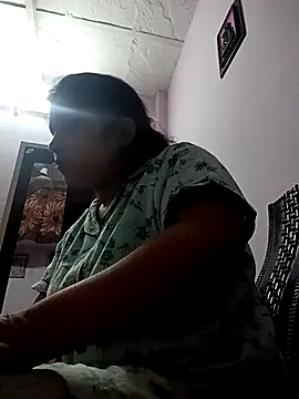 Snapshot of aliya-jaan71 chatting on 11-07-25, 04:18 aliya-jaan71 online show from 11-07-25, 04:18