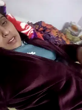 Snapshot of aliya-jaan71 chatting on 11-08-25, 09:02 aliya-jaan71 online show from 11-08-25, 09:02