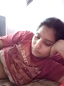 Snapshot of aliya-jaan71 chatting on 11-11-25, 02:50 aliya-jaan71 online show from 11-11-25, 02:50