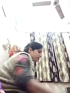 Snapshot of aliya-jaan71 chatting on 01-12-26, 04:23 aliya-jaan71 online show from 01-12-26, 04:23