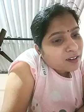 Snapshot of aliya-jaan71 chatting on 03-27-26, 05:01 aliya-jaan71 online show from 03-27-26, 05:01