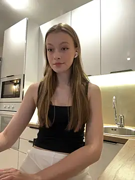 FriendlyFire 18 online show from 10-03-25, 06:27