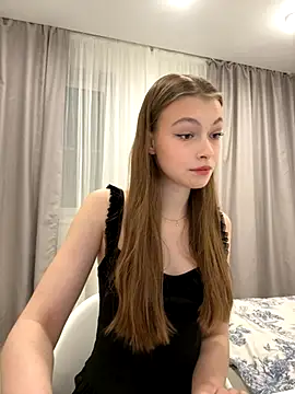 FriendlyFire 18 online show from 11-08-25, 08:07