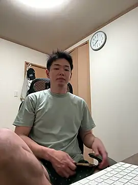 Snapshot of KAMESAN08 chatting on 05-13-26, 12:46 KAMESAN08 online show from 05-13-26, 12:46