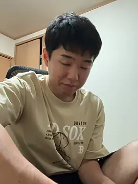 Snapshot of KAMESAN08 chatting on 06-04-26, 11:38 KAMESAN08 online show from 06-04-26, 11:38