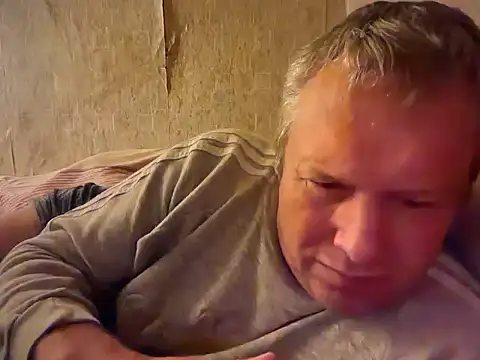 evulis1 online show from 10-13-25, 07:58