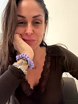 ainaht online show from 12-15-25, 02:21