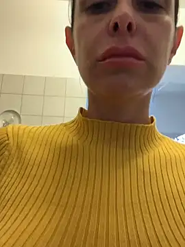 ainaht online show from 02-06-26, 08:51