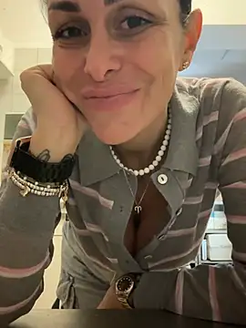 ainaht online show from 03-05-26, 08:54