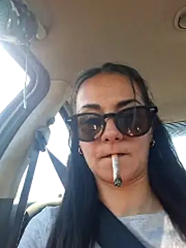 Lauraxxsteen online show from 05-23-26, 03:05