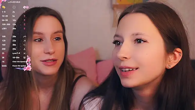 GabrielleLynchard online show from 11-12-25, 07:24