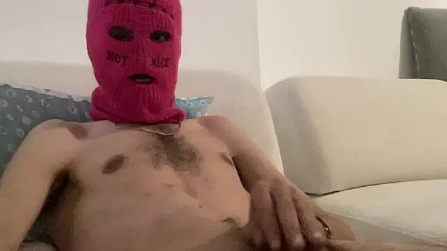 23istanblue23 online show from 06-13-26, 10:46