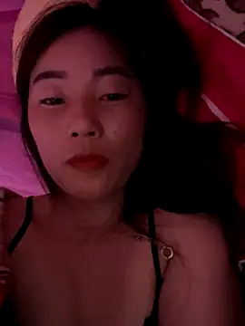 Moon pusy online show from 10-18-25, 05:25