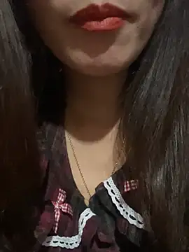 Moon pusy online show from 01-13-26, 12:21