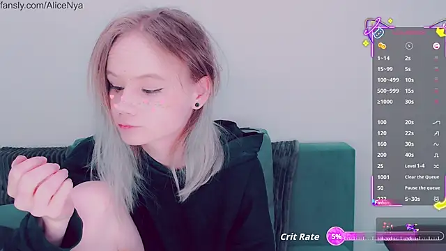 AliceNya cute online show from 10-16-25, 04:35