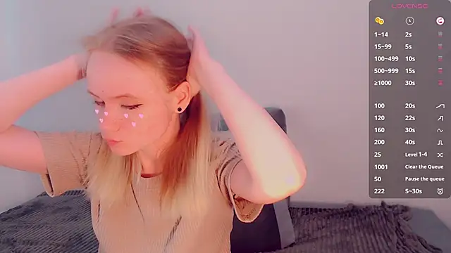 AliceNya cute online show from 04-10-26, 05:01