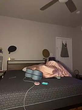 Snapshot of Texxaspearl chatting on 10-06-25, 09:18 Texxaspearl online show from 10-06-25, 09:18