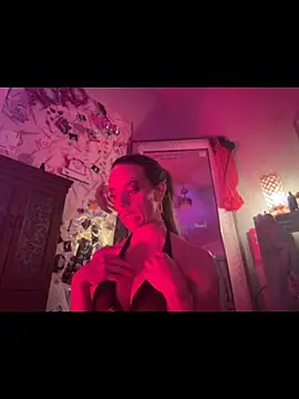 Texxaspearl online show from 04-24-26, 07:44