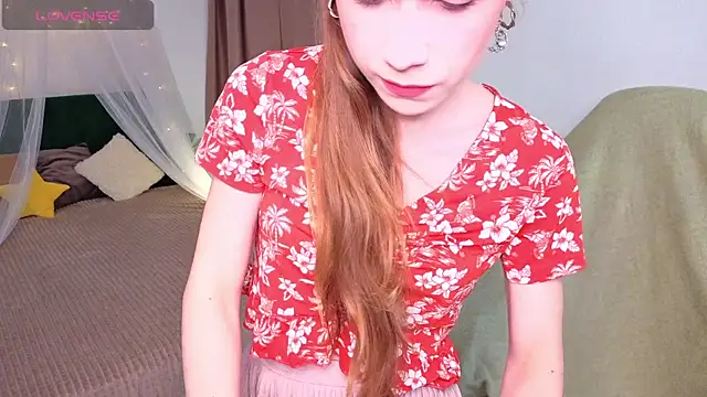 KarenSmitht online show from 09-27-25, 03:28