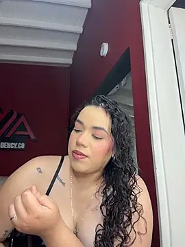 krisstenSantos online show from 02-16-26, 03:19