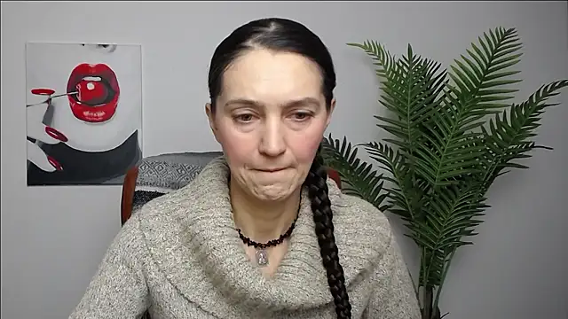 TayaFinch online show from 01-10-26, 01:24