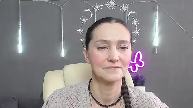 Snapshot of TayaFinch chatting on 04-30-26, 11:16 TayaFinch online show from 04-30-26, 11:16