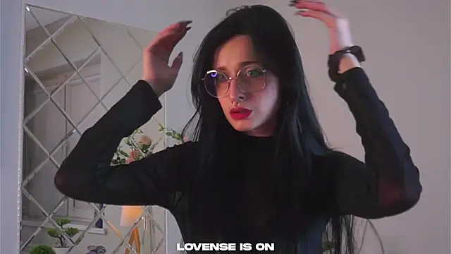 DarcyAspacio online show from 10-20-25, 11:21