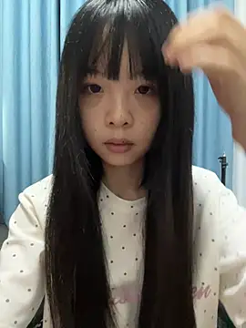 qiqi x online show from 07-29-26, 04:05