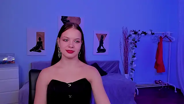 BetsyKiss online show from 09-30-25, 05:45