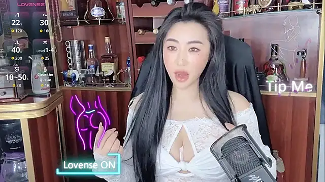 A-Lin-666 online show from 10-18-25, 08:59