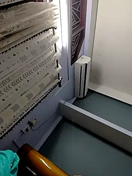 Donerviky online show from 09-15-25, 05:24