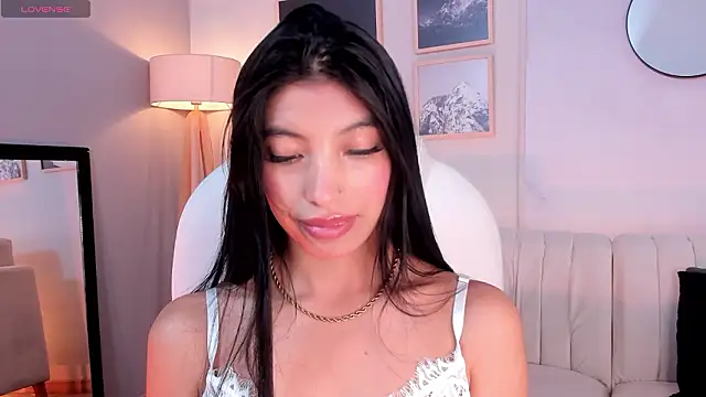 Tiffany Low online show from 02-28-26, 01:23