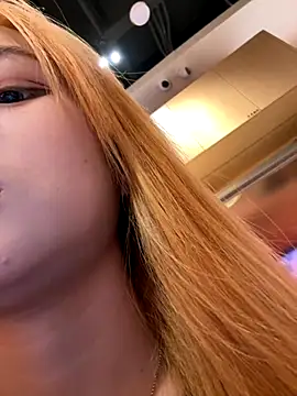 yuki june online show from 10-17-25, 09:45