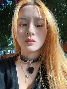 yuki june online show from 11-22-25, 07:51