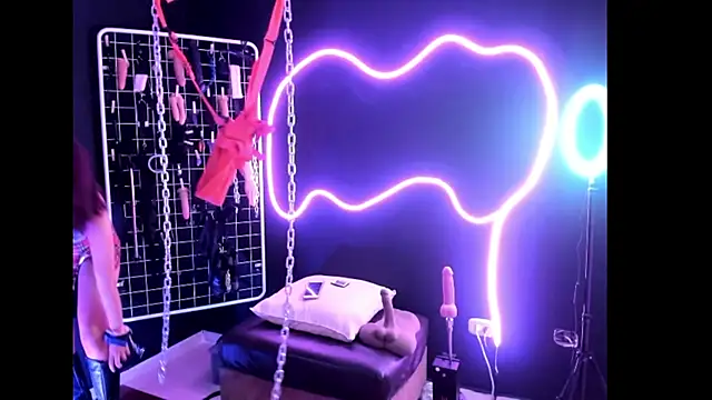 Mistress Megan BDSM online show from 09-19-25, 08:53