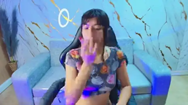 Isabella Blondetf online show from 10-20-25, 01:00