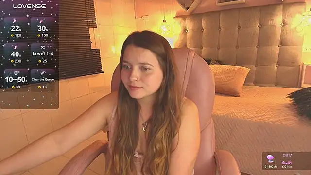 sophiee09  online show from 03-28-26, 02:00