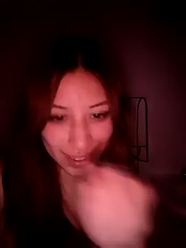 Snapshot of keirybby_ chatting on 11-16-25, 07:36 keirybby online show from 11-16-25, 07:36