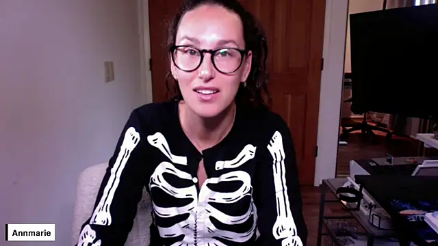 annmarieferrara online show from 10-03-25, 04:04