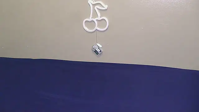 Serafynn online show from 11-14-25, 09:13