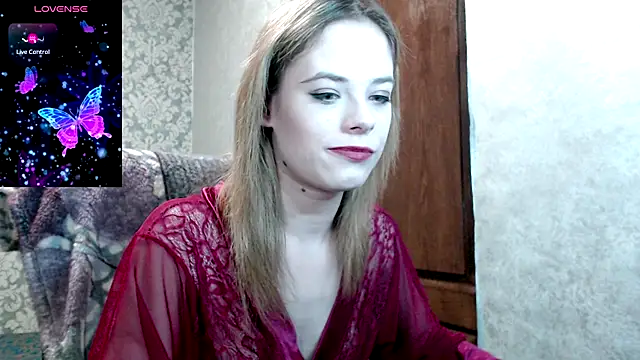 Kate  Loves online show from 11-19-25, 07:25